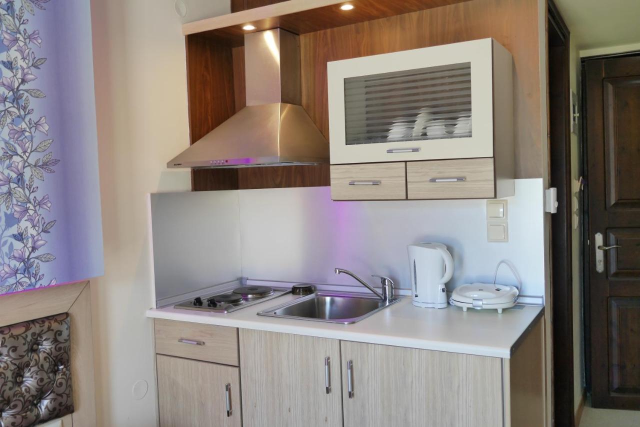 Captain'S Beach Apartments Liménasz Kültér fotó
